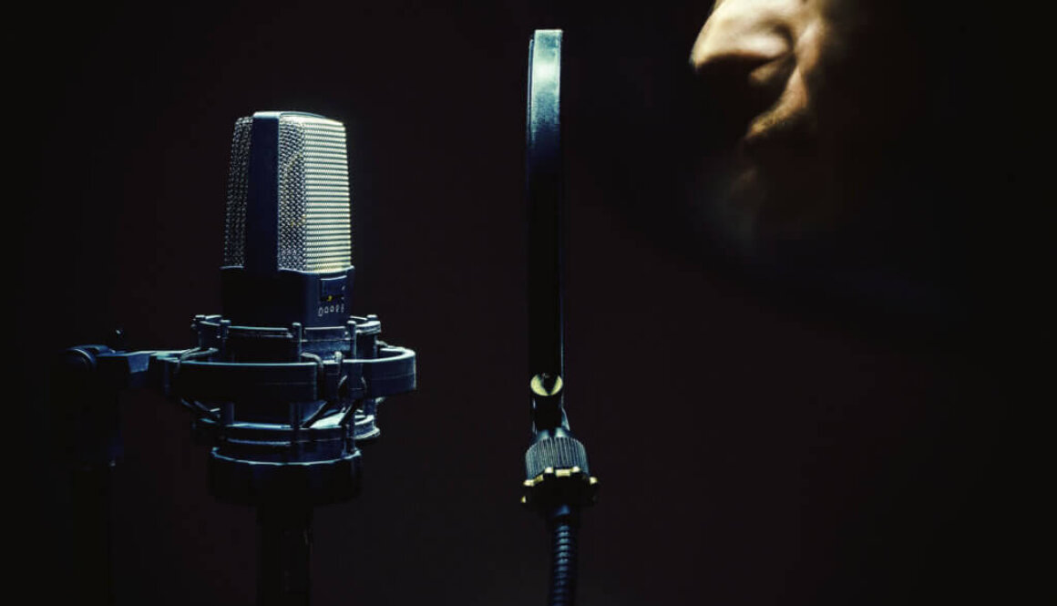 how to mix vocals, mixing vocals, singer, microphone